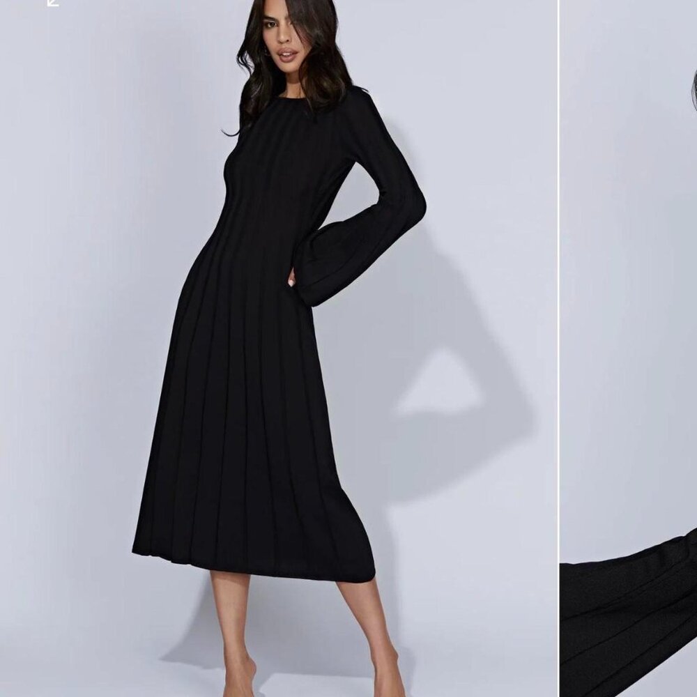 Meshki JUNIPER Flare Sleeve Knit Midi Dress - Black